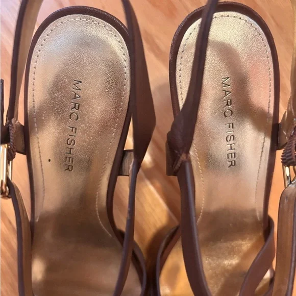 Marc Fisher Leather T-Strap Adj Buckle Platform Heels Brown 9M MFVARIKA2 - Picture 4 of 6